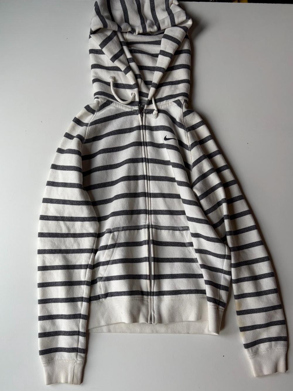 Nike White and Black Striped Zip-Up Hoodie